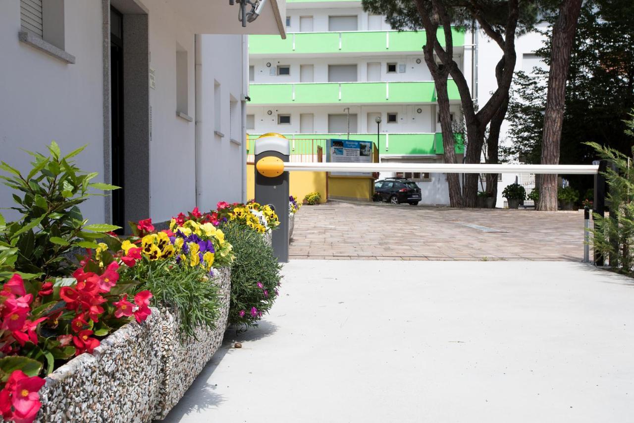 Residence La Pigna Rosolina Mare Exterior foto